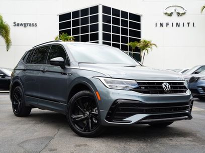 Used 2024 Volkswagen Tiguan SE R-Line