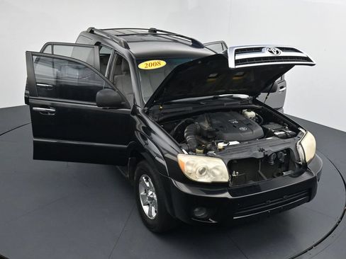 Used 2008 Toyota 4Runner SR5 AWD/4WD image 38