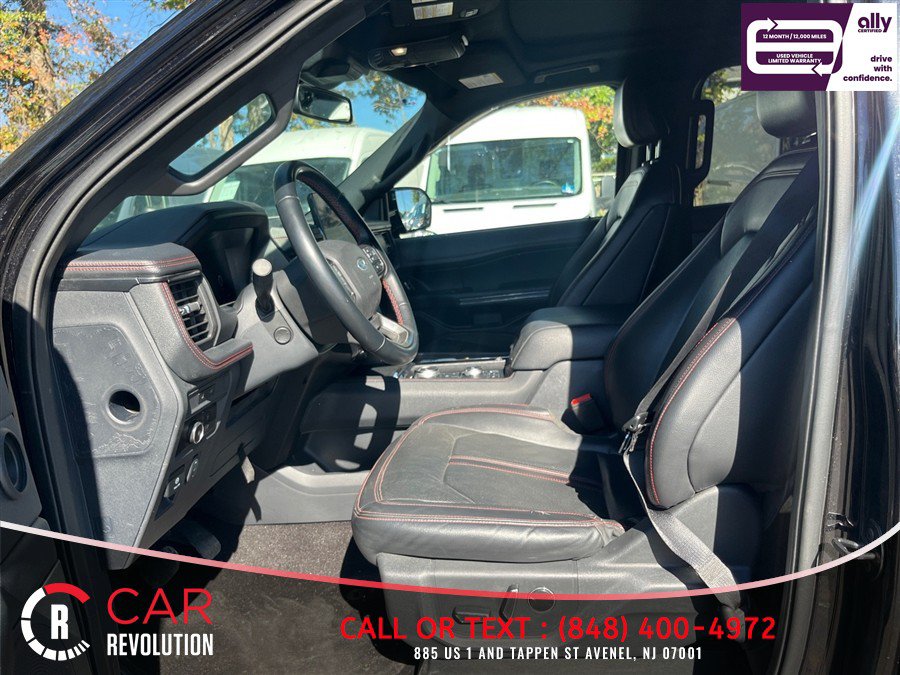 Used 2023 Ford Expedition Max Limited AWD/4WD image 13