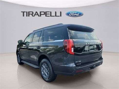 New 2025 Ford Expedition Active image 6