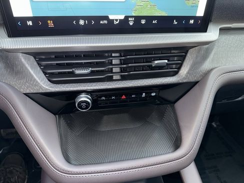 New 2026 Ford Explorer Platinum w/ LUX Leather Package image 30