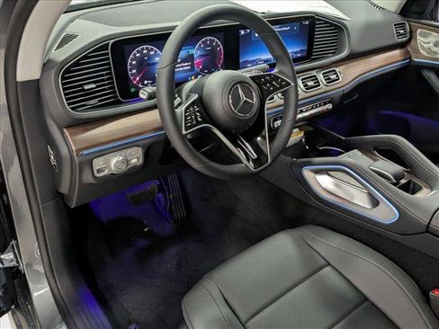 New 2025 Mercedes-Benz GLE 350 4MATIC image 3