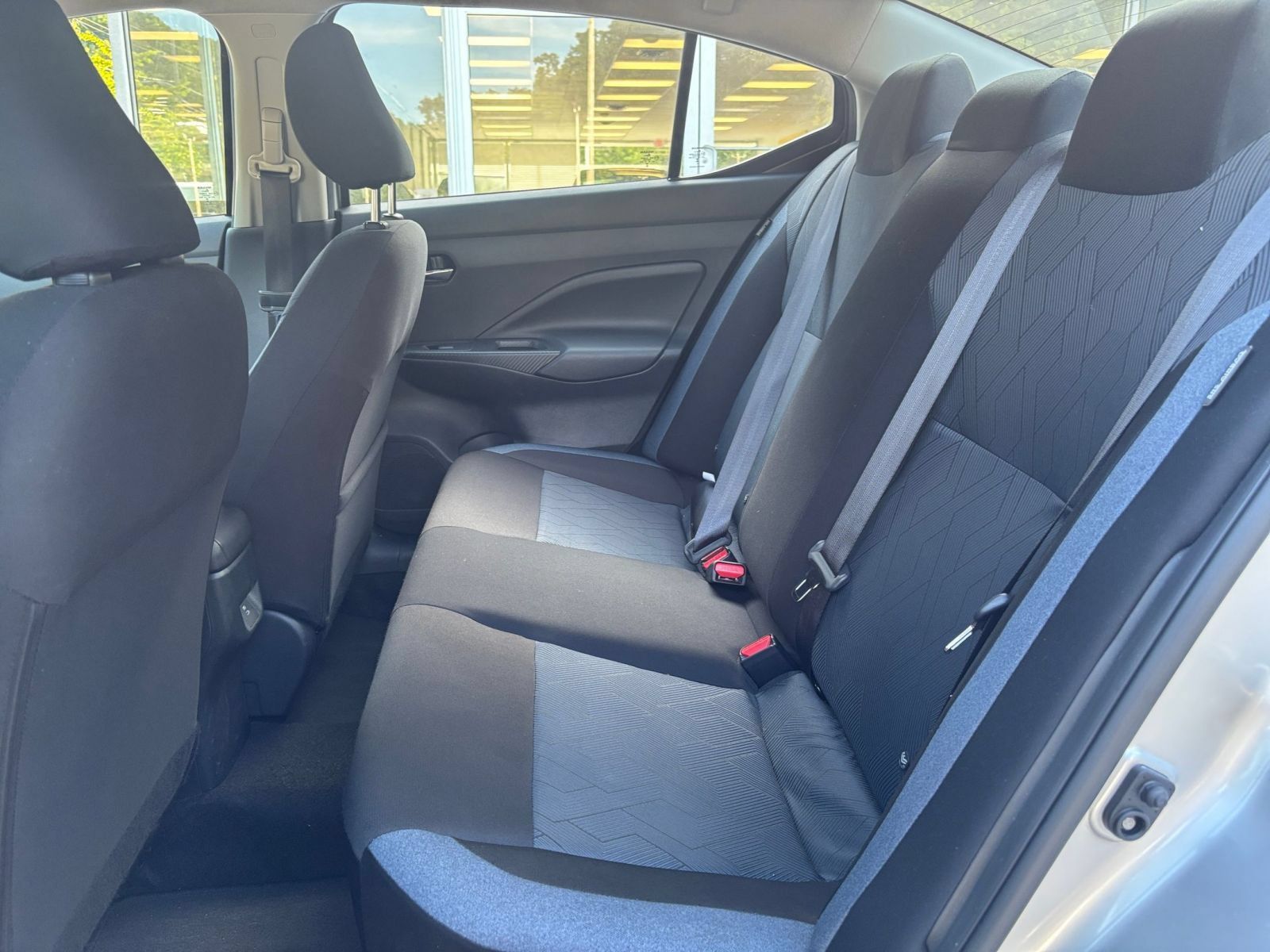 Used 2025 Nissan Versa SV FWD image 22