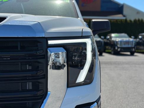 New 2026 GMC Sierra 3500 Pro w/ Convenience Package AWD/4WD image 26