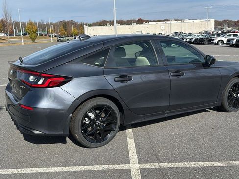New 2025 Honda Civic Sport image 5