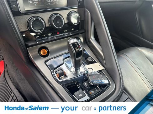 Used 2016 Jaguar F-TYPE S RWD image 15