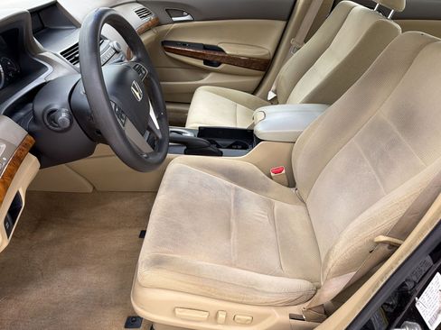 Used 2009 Honda Accord EX image 5