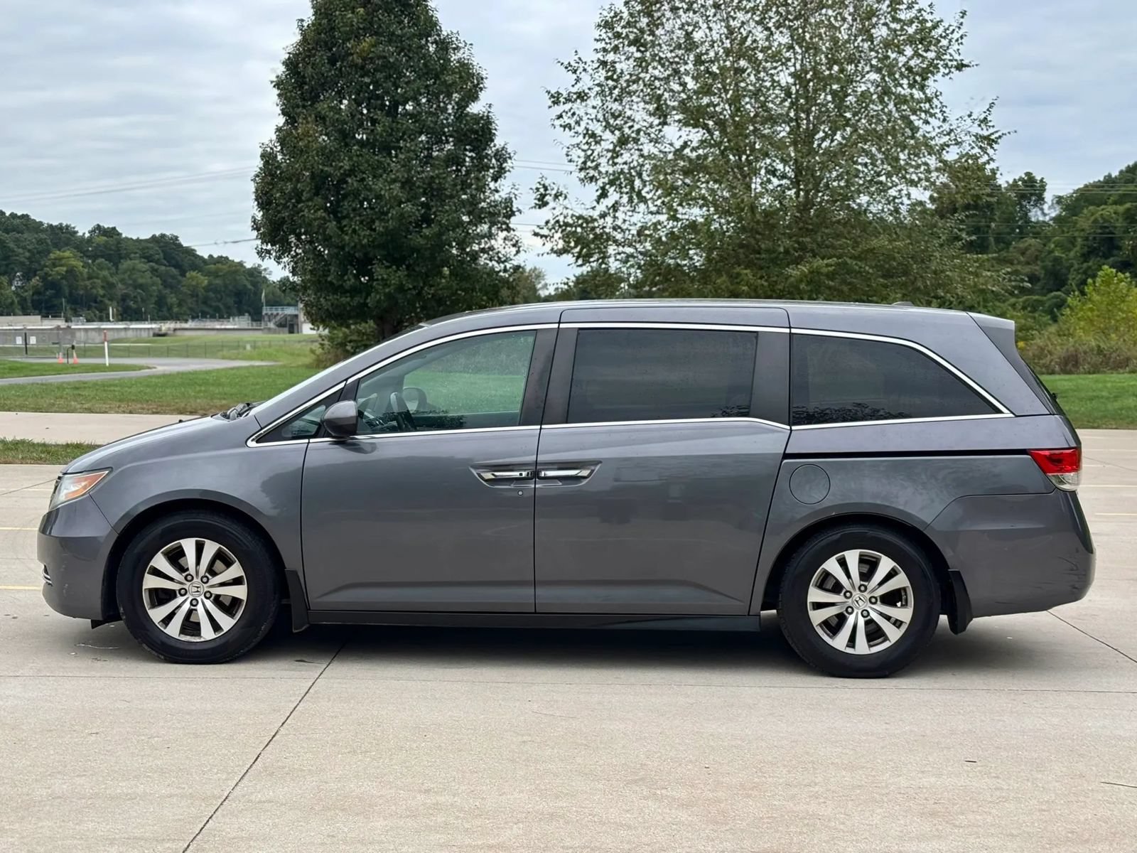 Used 2014 Honda Odyssey EX-L image 8