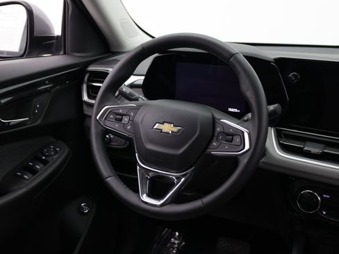 Used 2026 Chevrolet TrailBlazer LT w/ Convenience Package AWD/4WD image 31