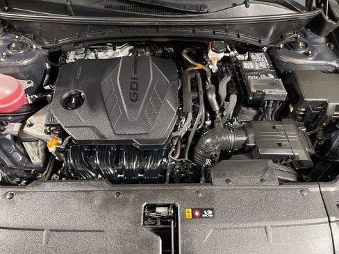 Certified 2024 Hyundai Tucson Limited image 9