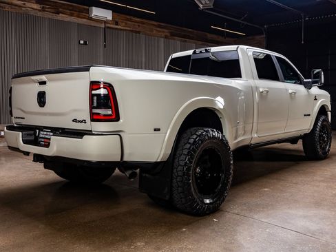 Used 2024 RAM 3500 Limited w/ Night Edition AWD/4WD image 10