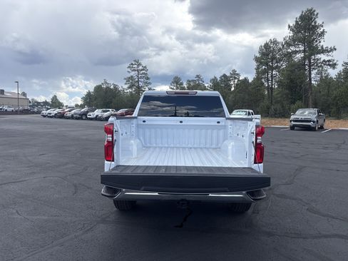 Used 2026 Chevrolet Silverado 1500 LTZ AWD/4WD image 11