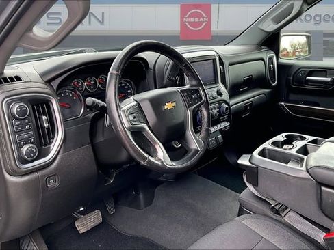 Used 2022 Chevrolet Silverado 1500 LT image 15
