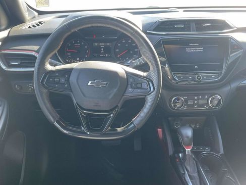 Used 2023 Chevrolet TrailBlazer RS w/ Convenience Package image 12