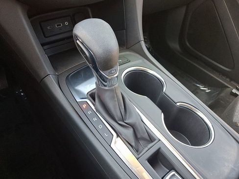 Certified 2024 Chevrolet Equinox LT w/ LPO, Floor Liner Package image 15