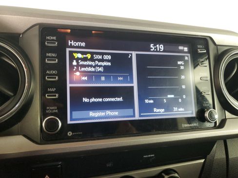 Used 2020 Toyota Tacoma SR5 RWD image 20