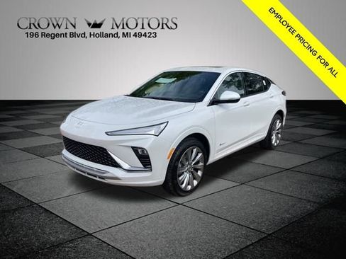 New 2025 Buick Envista Avenir image 3