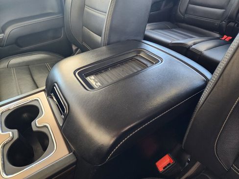 Used 2017 GMC Sierra 2500 Denali w/ Duramax Plus Package AWD/4WD image 50