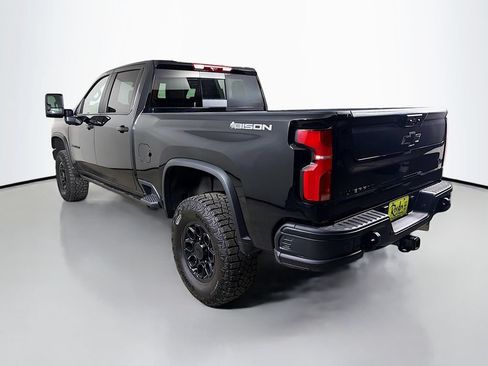 Used 2025 Chevrolet Silverado 2500 ZR2 w/ ZR2 Bison Edition AWD/4WD image 8