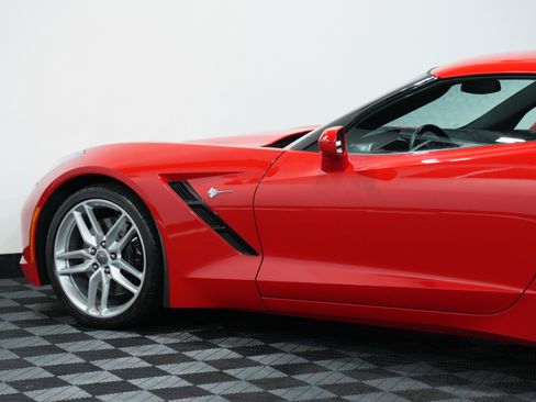 Used 2014 Chevrolet Corvette Stingray Coupe w/ 2LT Preferred Equipment Group image 19