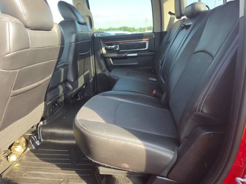 Used 2016 RAM 2500 Laramie w/ Cold Weather Group AWD/4WD image 11