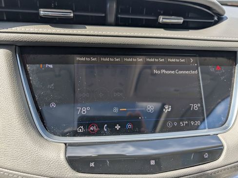 Used 2021 Cadillac XT5 Premium Luxury AWD/4WD image 23