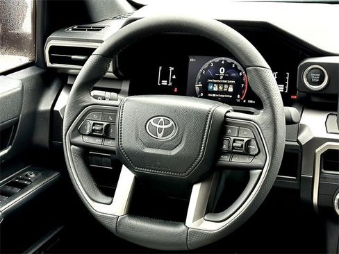 New 2026 Toyota 4Runner SR5 image 22