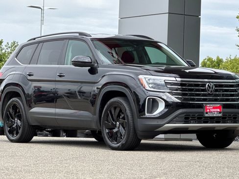 Used 2026 Volkswagen Atlas SE AWD/4WD image 7