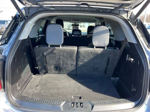 Certified 2021 Ford Explorer XLT w/ Equipment Group 202A image 26