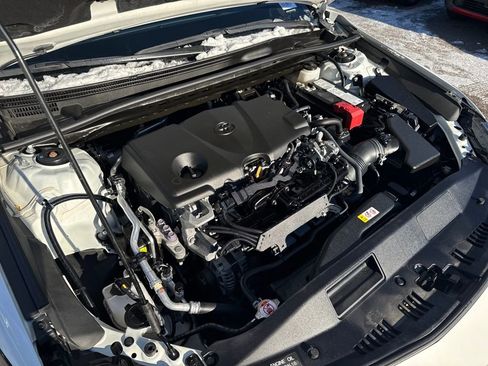 Used 2023 Toyota Camry SE image 43