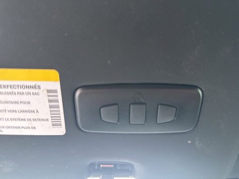 Used 2023 Alfa Romeo Stelvio Ti image 44