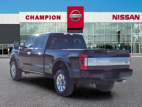 Used 2018 Ford F350 Platinum image 5