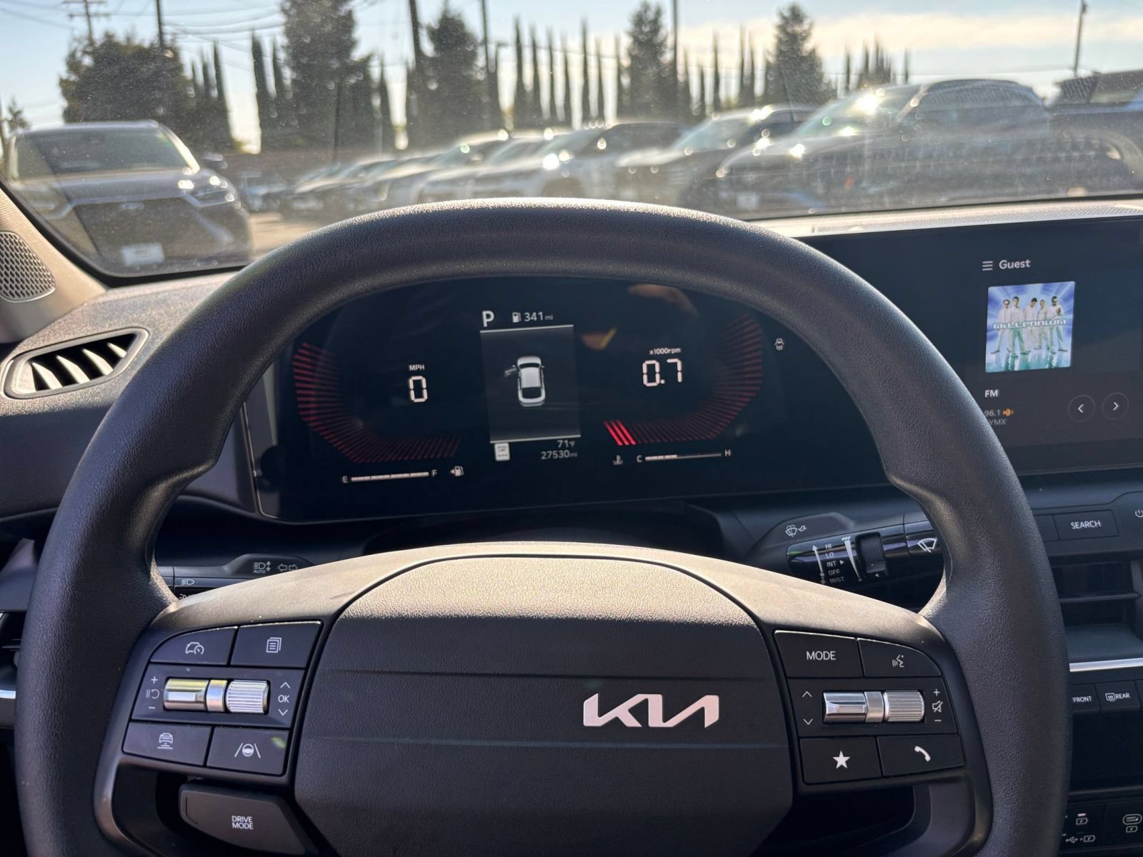 Used 2025 Kia K4 FWD image 27