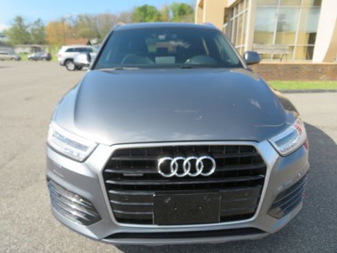 Used 2016 Audi Q3 2.0T Prestige image 9