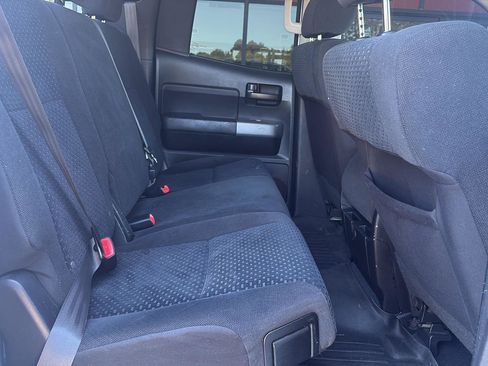 Used 2011 Toyota Tundra 2WD Double Cab w/ Tow Pkg image 18