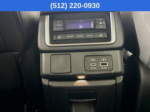 Used 2026 Subaru Ascent Limited AWD/4WD image 32