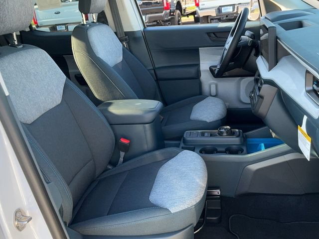 New 2025 Ford Maverick XLT w/ XLT Luxury Package FWD image 18