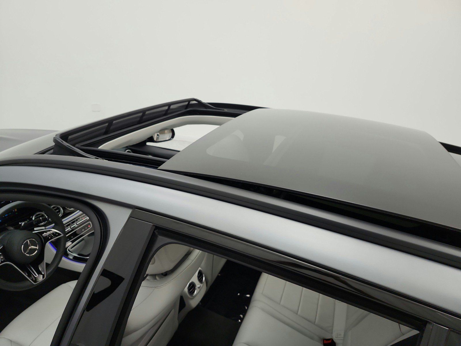 Certified 2023 Mercedes-Benz E 450 4MATIC All-Terrain Wagon image 11
