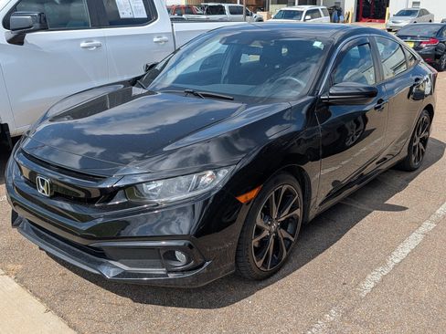 Used 2021 Honda Civic Sport image 6
