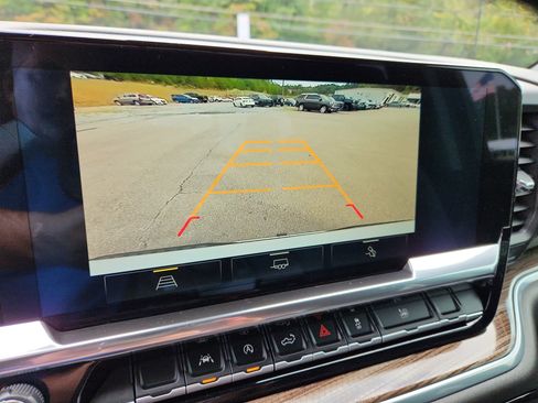 Used 2022 Chevrolet Silverado 1500 LT w/ All Star Edition Plus image 32