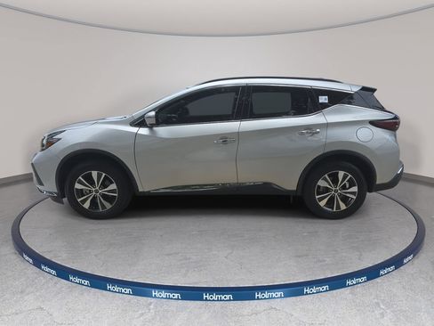 Used 2023 Nissan Murano SV FWD image 9