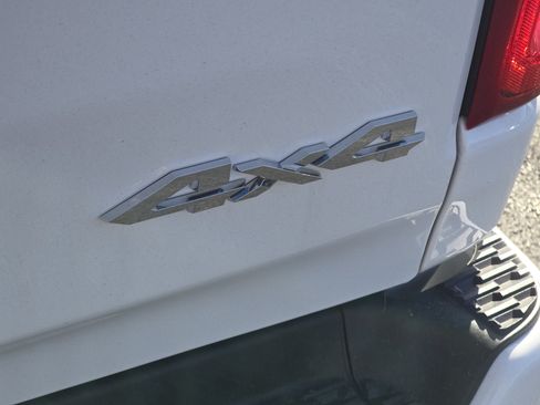 New 2026 RAM 1500 Big Horn AWD/4WD image 11