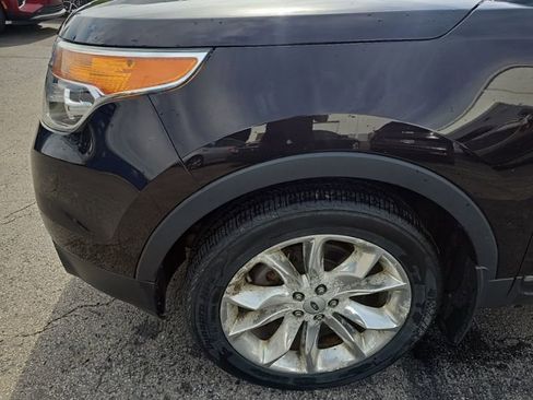 Used 2014 Ford Explorer XLT w/ Equipment Group 202A image 10