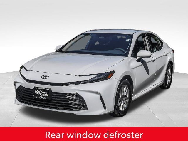 Used 2025 Toyota Camry LE FWD image 13