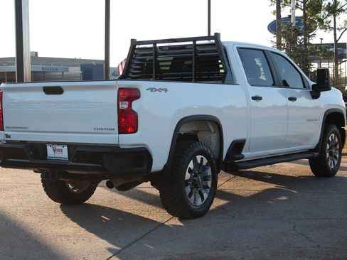 Used 2024 Chevrolet Silverado 2500 Custom w/ Custom Convenience Package AWD/4WD image 13