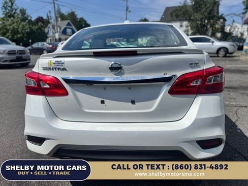 Used 2017 Nissan Sentra SR w/ SR Premium Technology Package FWD image 6
