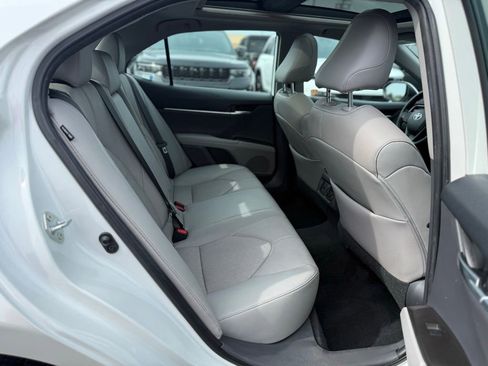 Used 2021 Toyota Camry XSE FWD image 27