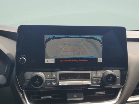 Certified 2025 Toyota Grand Highlander AWD Hybrid image 17