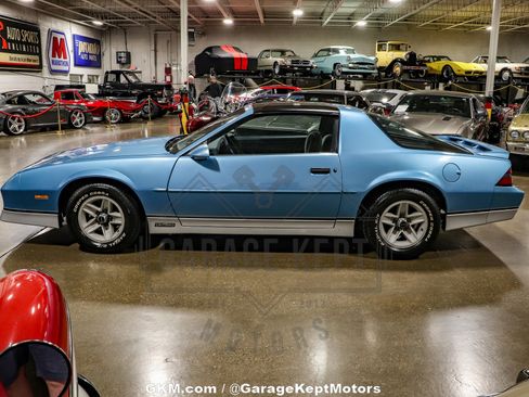 Used 1988 Chevrolet Camaro LT image 10