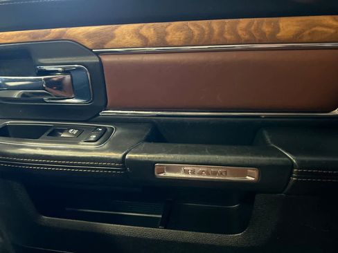 Used 2017 RAM 1500 Laramie Longhorn image 20